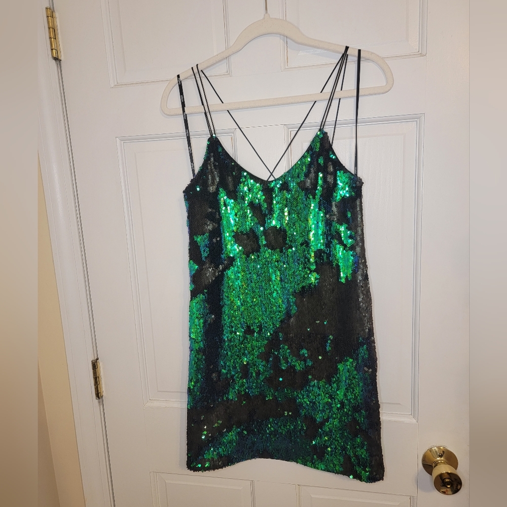 GUESS x Jennifer López sequin color changing dress